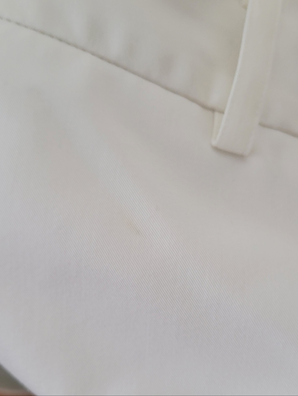 WHITE HOUSE BLACK MARKET Pleated White Pants Size 6 - Picture 7 of 8